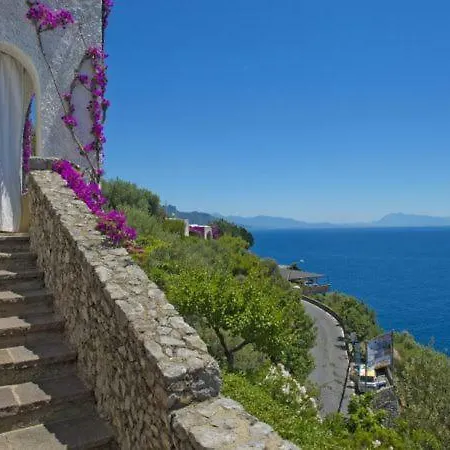 Sleeps 4 Air Con Wifi Conca dei Marini